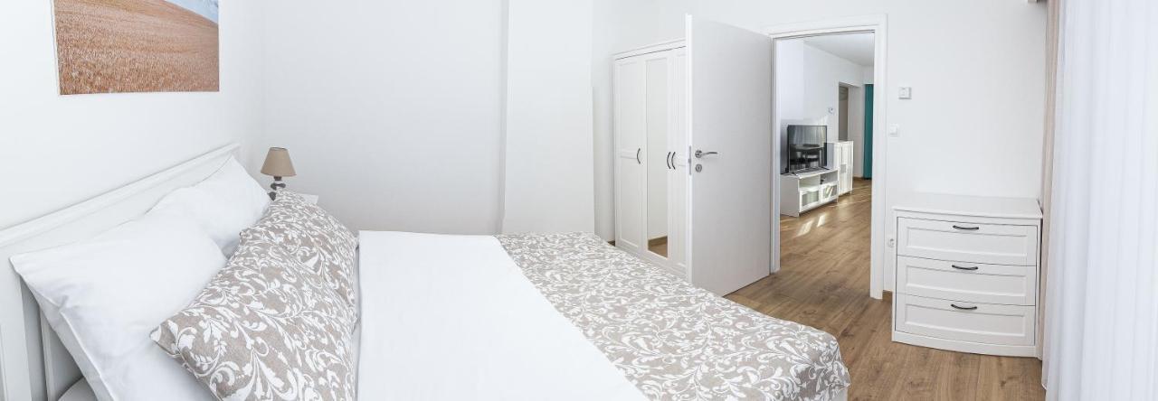 Apartmani Orion - Kasiopeja Vinkovci Exterior photo