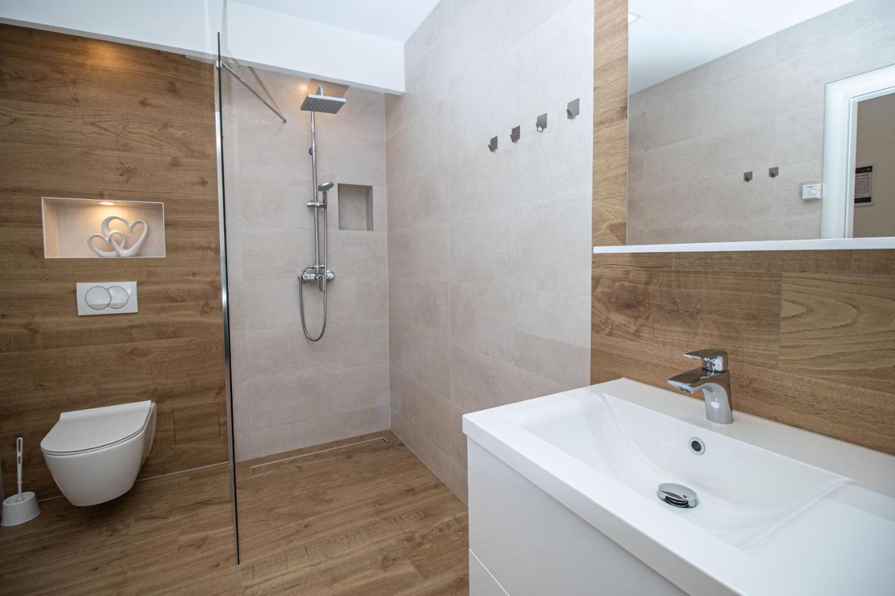 Apartmani Orion - Kasiopeja Vinkovci Exterior photo